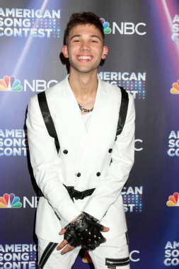 LOS ANGELES - 2 Mayıs 2022 'de Universal City, CA' de düzenlenen American Song Contest Yarı Finalleri Kırmızı Halı Şovu - 2. hafta Universal Stüdyoları 'nda