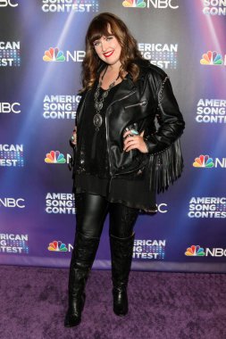 Chloe Fredericks, 2 Mayıs 2022 'de Universal City, CA' da, Universal Stüdyoları 'nda Amerika Şarkı Yarışması Yarı Finalleri Canlı Şov Kırmızı Halı 2.