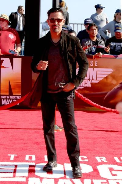 Los Angeles May Jay Hernandez Top Gun Maverick World Premiere — Stockfoto