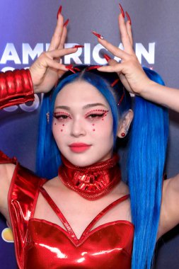 LOS ANGELES - 9 Mayıs 2022 'de Universal City, CA' de düzenlenen Amerikan Şarkı Yarışması Büyük Finali 'nde AleXa