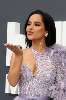 LOS ANGELES - 15 Mayıs 2022 MGM Garden Arena 'daki 2022 Billboard Müzik Ödülleri' nde Becky G
