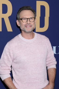 LOS ANGELES - 22 Mayıs 2022 NBCU FYC House Organizasyonları 'nda Christian Slater 22 Mayıs 2022' de Los Angeles, CA