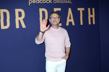 LOS ANGELES - 22 Mayıs 2022 NBCU FYC House Organizasyonları 'nda Christian Slater 22 Mayıs 2022' de Los Angeles, CA