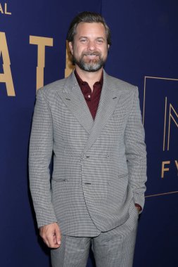 LOS ANGELES - 22 Mayıs 2022 NBCU FYC House Organizasyonları 'nda Joshua Jackson - Dr. Ölüm 22 Mayıs 2022' de Los Angeles, CA