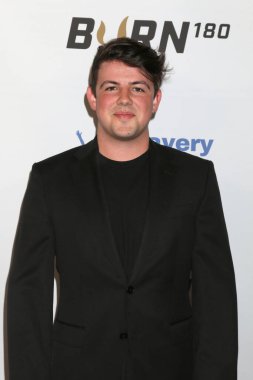 Steven Cravotta, REGARD Dergisi 'nin 2 Haziran 2022' de Sofitel Los Angeles 'taki Yaz Sayısı Sürüm Partisi' nde Scout Hammond.