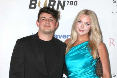 Steven Cravotta, REGARD Dergisi 'nin 2 Haziran 2022' de Sofitel Los Angeles 'taki Yaz Sayısı Sürüm Partisi' nde Scout Hammond.