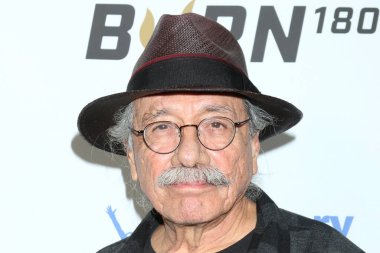 LOS ANGELES - 2 Haziran 2022 'de Los Angeles Sofitel' deki REGARD Dergisi 'nin Yaz Sayısı Sürüm Partisi' nde Edward James Olmos.