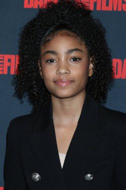 LOS ANGELES - 12 Haziran 2022 'de Los Angeles, CA' da, Çin Tiyatrosu 'ndaki Büyük Pazar Gecesi Kırmızı Halı Dansı' nda Taylor Nevels