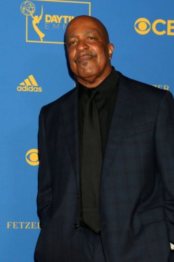 LOS ANGELES - 18 Mayıs 2022, Pasadena, CA 'da Robert Gissett 49. Gündüz Emmy Ödülleri Yaratıcı Sanatlar ve Yaşam Tarzı Seremonisi