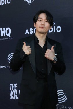 LOS ANGELES - 20 Haziran 2022 'de Westwood, CA' da The Killer Los Angeles Premiere 'de Jang Hyuk
