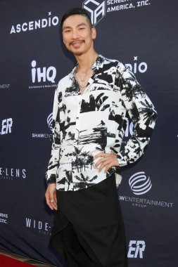 LOS ANGELES - 20 Haziran 2022 'de The Killer Los Angeles Premiere' deki Ian Park Village Theater, Westwood, CA