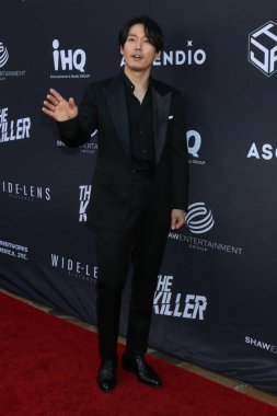 LOS ANGELES - 20 Haziran 2022 'de Westwood, CA' da The Killer Los Angeles Premiere 'de Jang Hyuk