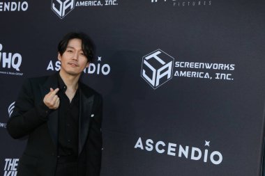 LOS ANGELES - 20 Haziran 2022 'de Westwood, CA' da The Killer Los Angeles Premiere 'de Jang Hyuk