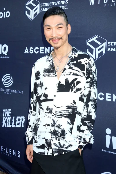 LOS ANGELES - 20 Haziran 2022 'de The Killer Los Angeles Premiere' deki Ian Park Village Theater, Westwood, CA