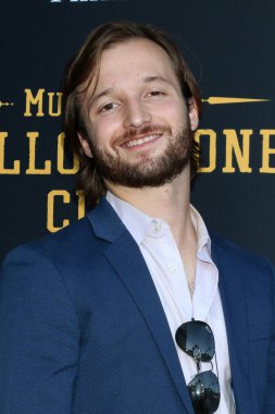 LOS ANGELES - 23 Haziran: Brandon Lessard Yellowstone City Premiere 'de Cinayet' te 23 Haziran 2022 'de Los Angeles, CA