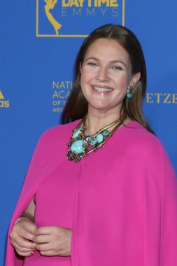 LOS ANGELES - 24 Haziran: Drew Barrymore 24 Haziran 2022 'de Pasadena, CA' da düzenlenen 49.