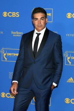 LOS ANGELES - 24 Haziran 2022 'de Pasadena, CA' da düzenlenen 49. Gündüz Emmy Ödülleri 'nde Galen Gering