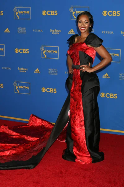 Los Angeles Jun Mishael Morgan 49Ste Emmy Awards Bij Pasadena — Stockfoto