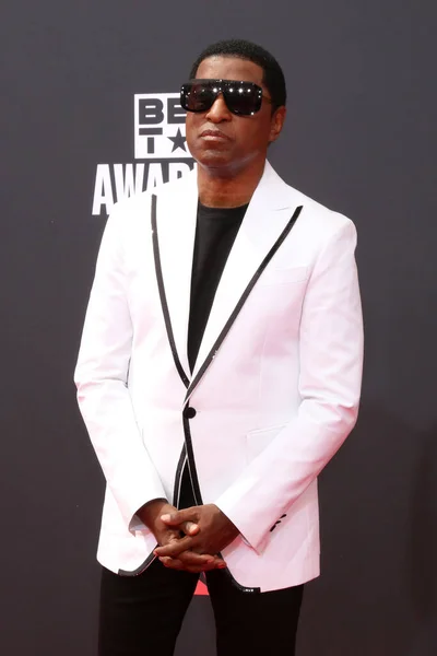 Los Angeles Jun Kenny Edmonds Babyface 2022 Bet Awards Arrivals — Stock Photo, Image