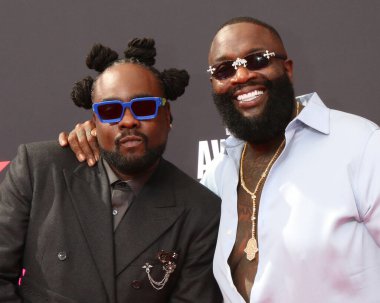 LOS ANGELES - 26 Haziran: Wale, Rick Ross Microsoft Theater 2022 BET Ödülleri 'nde 26 Haziran 2022' de Los Angeles, CA