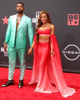 LOS ANGELES - 26 Haziran: Skyh Alvester Black, KJ Smith Microsoft Theater 'da 26 Haziran 2022 BET Ödülleri' nde