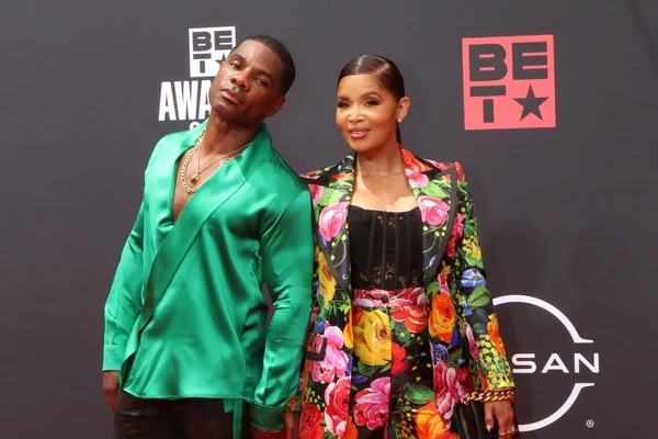 Los Angeles Jun Kirk Franklin Tammy Collins 2022 Bet Awards — 图库照片