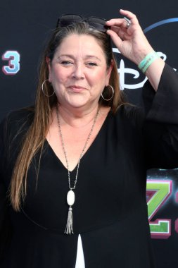 LOS ANGELES - 9 Temmuz 2022 'de Santa Monica, CA' da, Barker Hanger 'daki Zombi 3 Premiere gösteriminde Camryn Manheim