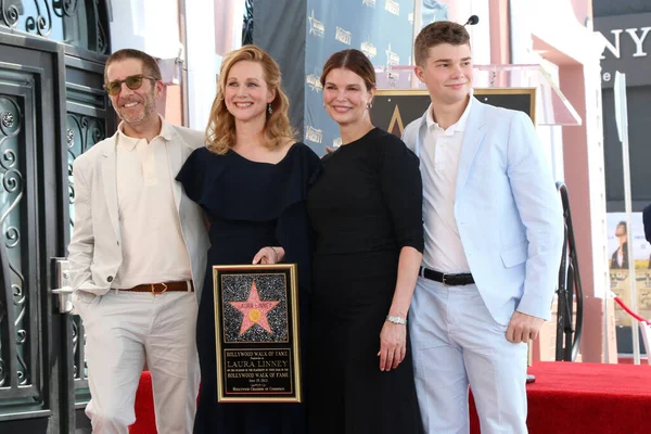 Los Angeles Jul Leland Orser Laura Linney Jeanne Tripplehorn August — Foto Stock