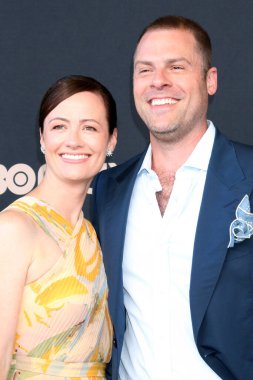 LOS ANGELES - 27 Temmuz 2022 'de Caitlin Monahan, Ryan Condal Akademi Sinema Müzesi' ndeki House of the Dragon Premiere Screening 'de