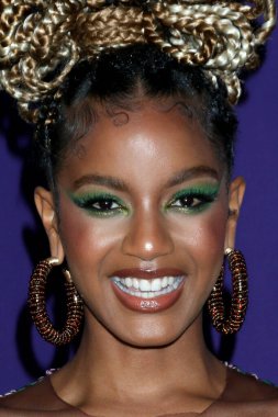 LOS ANGELES - 31 Temmuz 2022 'de Los Angeles, CA' da bulunan Sheraton Grand Hotel 'de verilen 5. Geleneksel Uluslararası Güç Kadınları Ödülleri' nin varislerinde Ebonee Davis