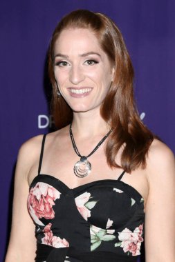 LOS ANGELES - 31 Temmuz: Clotilde Delavennat, Afrika 'nın 5. Geleneksel Uluslararası Enerji Kadınları Ödülleri' nin varislerinde 31 Temmuz 2022 'de Los Angeles, CA