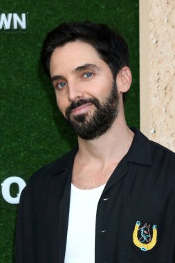 LOS ANGELES - AUG 4:  Paul W. Downs at the A League Of Their Own Premiere Screening at Easton Stadium, UCLA  on August 4, 2022 in Westwood, CA