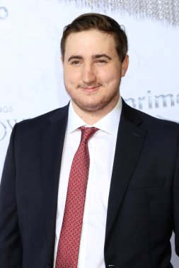 LOS ANGELES - AUG 15:  Nicholas Dyruff at the The Lord Of The Rings: The Rings Of Power Premiere Screening at Culver Studios on August 15, 2022 in Culver City, CA