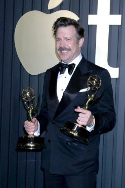 LOS ANGELES - 12 Eylül 2022 tarihinde, Jason Sudeikis Apple TV + Primetime Emmy Partisi Kırmızı Halı Anne Kurt 'ta, CA