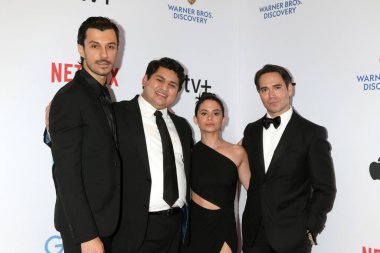 LOS ANGELES - 9 Eylül 2022 'de Beverly Wilshire Hotel' deki Ulusal Hispanik Medya Koalisyonu 2022 Impact Ödülleri Galasında Rafael Cebrian, Fernando Carsa, Camila Perez, Brandon Brito