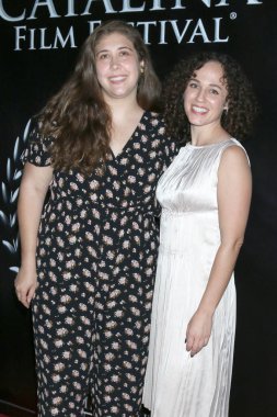 LOS ANGELES - 22 Eylül 2022 'de Long Beach' teki 2022 Catalina Film Festivali 'nde Emma Kanter, Becky Phillips - 22 Eylül 2022' de, Long Beach, CA