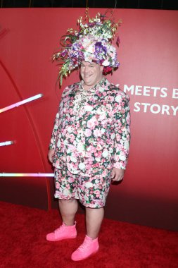 LOS ANGELES - SEP 28: Guy Branum Regal LA 'deki Bros Premiere' de 28 Eylül 2022 'de Los Angeles, CA