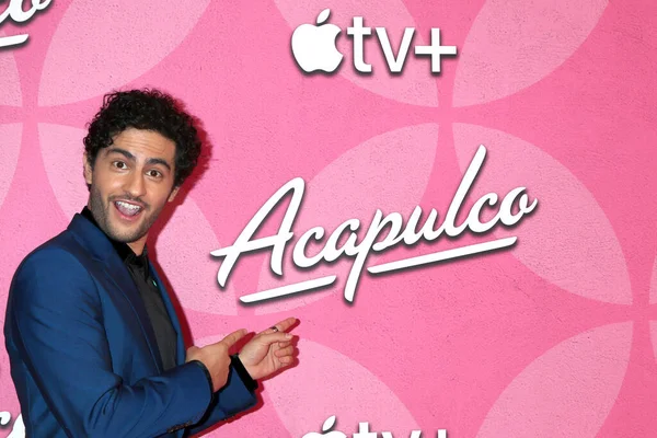 Los Angeles Oktober Enrique Arrizon Bei Der Acapulco Premiere Von — Stockfoto