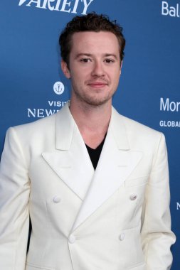 LOS ANGELES - 16 Ekim 2022 'de Newport Beach Film Festivali' nde Joseph Quinn ve 10 Aktör Balboa Bay Resort 'ta izlenecek.