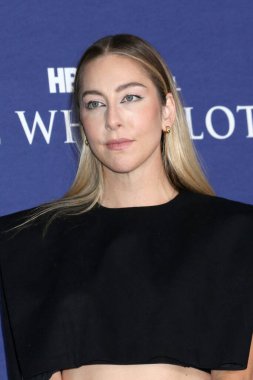 LOS ANGELES - 20 Este Haim The White Lotus Sezon 2 Bölüm 20 Goya Stüdyoları 'nda 20 Ekim 2022, Los Angeles, CA