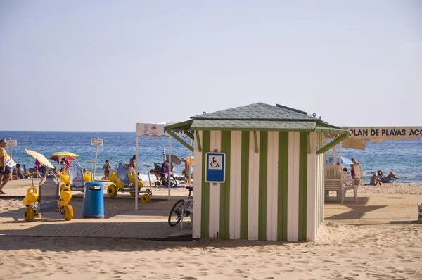 Benidorm, İspanya - 15 Eylül 2013: plaj erişilebilirlik