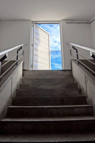 Porta para o céu — Fotografia de Stock