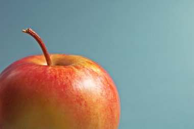 kırmızı elma