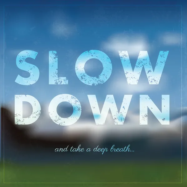 tırnak üzerinde düzgün bulanık arka plan doğa ve dağ