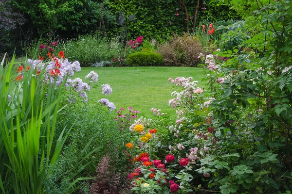 Hidden Garden — Stock Photo, Image