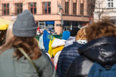 Rus ordusunun Ukrayna 'yı işgalini protesto eden bir grup aktivist