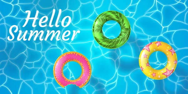 Affiche réaliste d'été avec piscine et bagues. Vue de dessus de l'eau pétillante avec la bannière vectorielle de beignet d'anneau gonflable en caoutchouc 3D — Image vectorielle