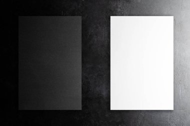 Siyah ve beyaz dikdörtgen biçiminde koyu beton bir arka plan. Tasarım elemanları ya da portföy. Boşluğu kopyala