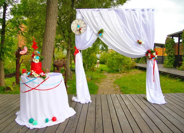 Outdoor Wedding Ceremony — Stock Photo, Image