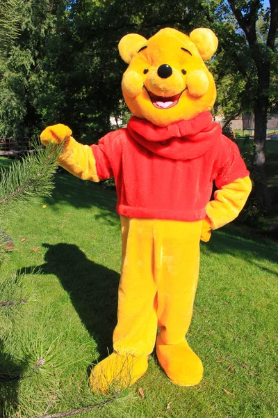 Animator wearing Winnie the Pooh costume — Stock Photo, Image